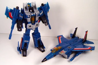 transformers thundercracker toy