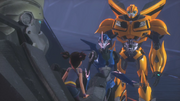 Autobots saving Fowler (TFP)