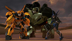 T1:E1 - Darkness Rising – Parte 1 - Transformers: Prime online no