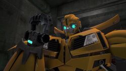 Transformers Prime Beast Hunter Bumblebee (Unmasked head) and Polarity  Gauntlet