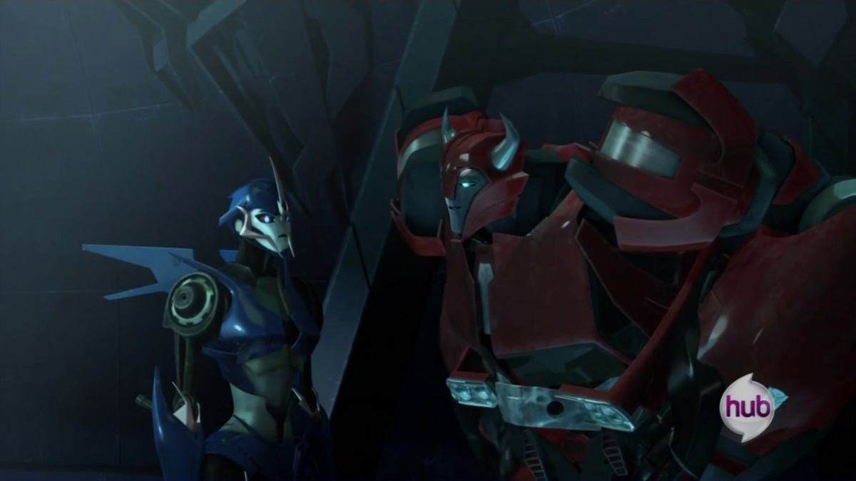 transformers prime arcee and smokescreen kiss