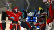 Sideswipe, Windblade and Strongarm (Enemy of My Enemy)