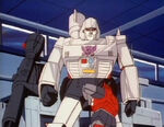 TransporttoOblivion Cliffjumper attacks Megatron