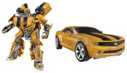 Look at Revenge of the Fallen Ultimate Bumblebee In-Box