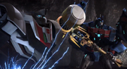 Wheeljack and Ultra Magnus battle