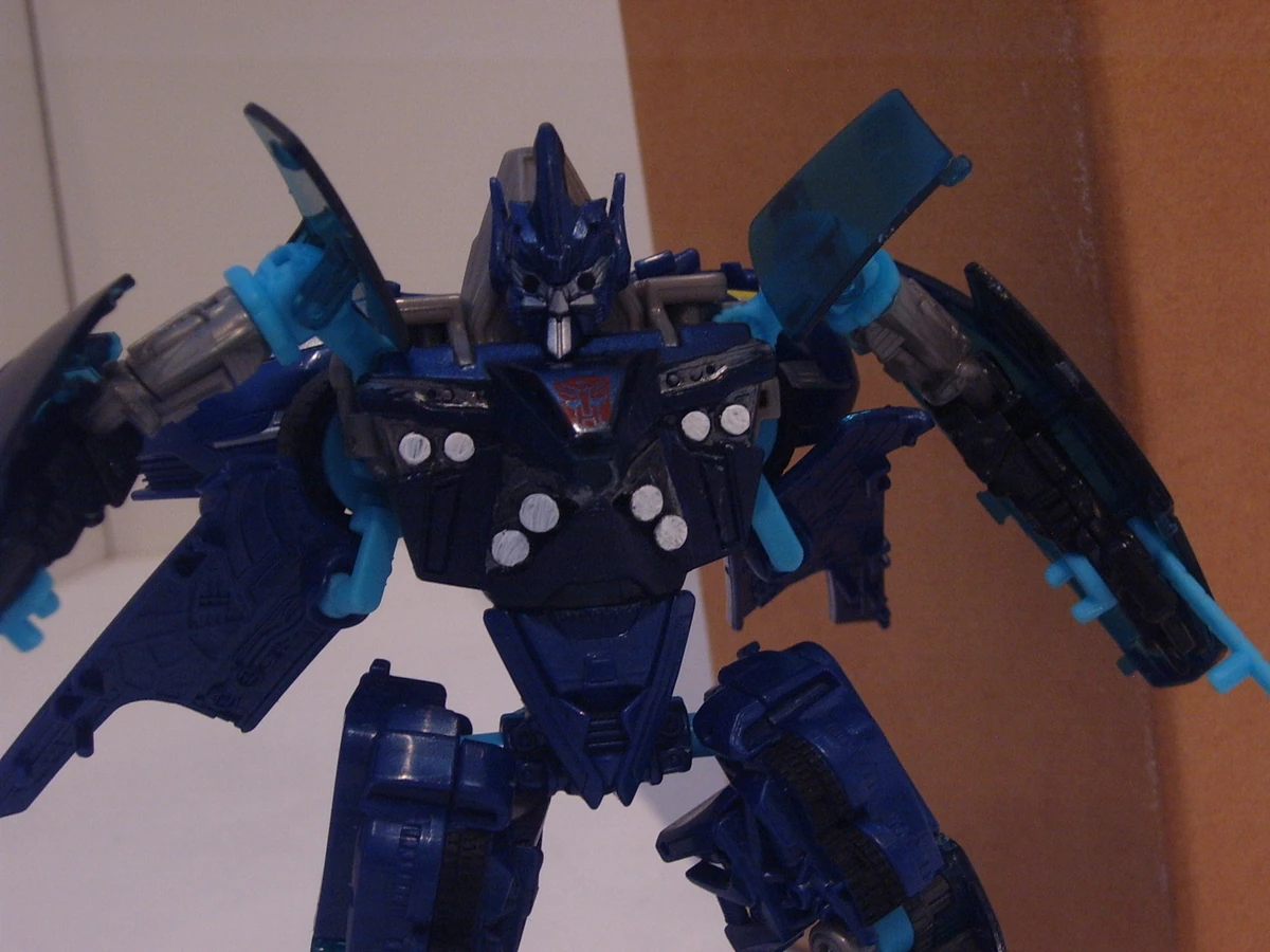 Jolt (crosshairs001 stop motion series) Transformers Stop Motion