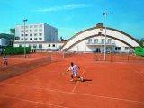 Claytennis.jpg (4 KB) Hotel Cechie Prague, Clay Tennis Court