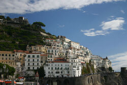 800px-Amalfi02