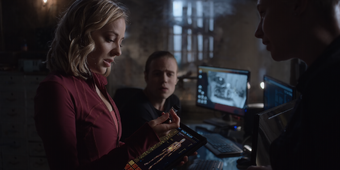 Boyd donates nanites to keep David alive a little longer