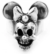 MinnieSkullBead.png (91 KB) A bead of a Minnie skull that was the inspiration of the head design.