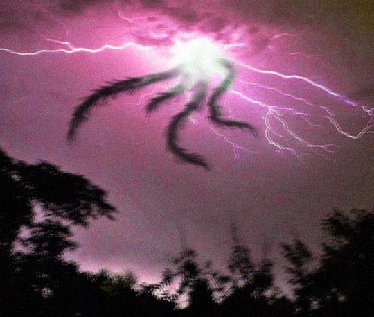 Sky Tentacles | Trevor Henderson Wiki | Fandom