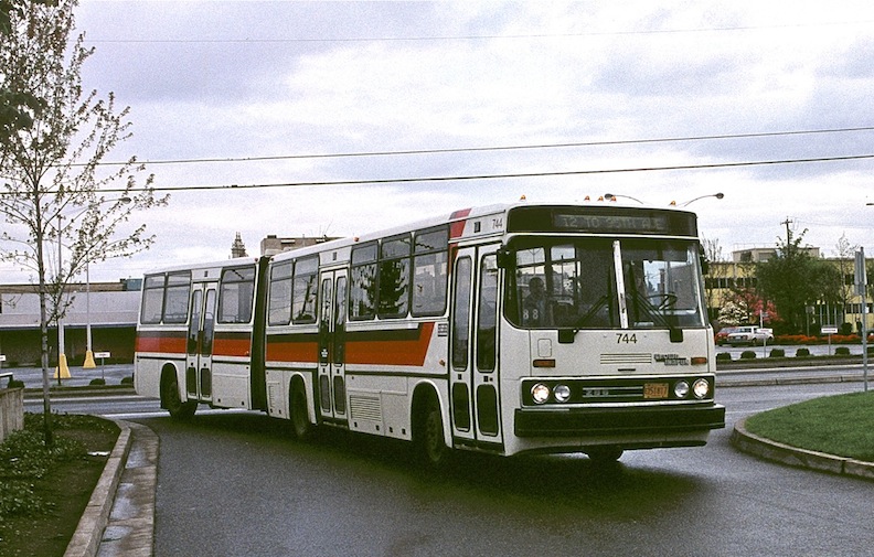 Last iconic Ikarus bus to be fully restored 