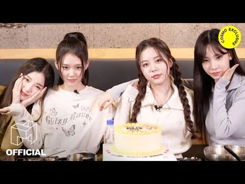 COSMO EXCLUSIVE SIGNAL 5 | tripleS Wiki | Fandom