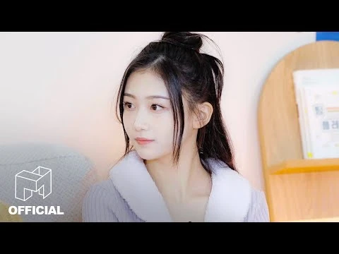 SIGNAL 142 | tripleS Wiki | Fandom