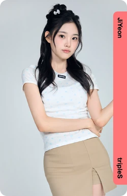 JiYeon/Gallery/Objekts | tripleS Wiki | Fandom