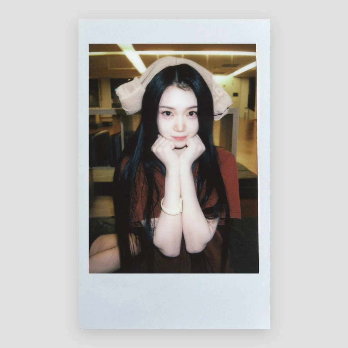 Gong YuBin/Gallery/Polaroids | tripleS Wiki | Fandom