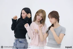 TripleArcade-BTS S4 S8 S23 4.jpg (1.3 MB) (with YuBin & SeoAh)