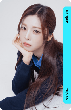 tripleS Dahyun サイン入り object ダヒョン tripleS ダヒョン object - メルカリ