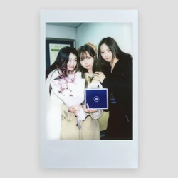 Gong YuBin/Gallery/Polaroids | tripleS Wiki | Fandom
