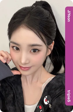 JiYeon/Gallery/Objekts | tripleS Wiki | Fandom
