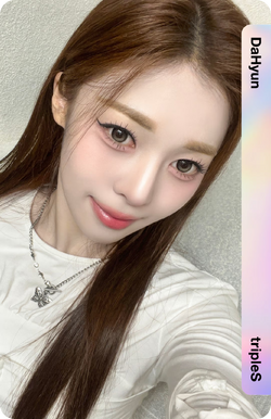 Seo DaHyun/Gallery/Objekts | tripleS Wiki | Fandom