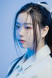 KCY aesthetic jacket shoot naver 2.jpg (327 KB)