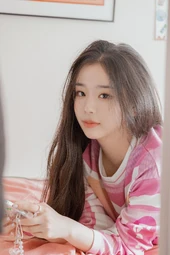 KCY kre cherry talk mv behind shoot.jpg (1.52 MB)