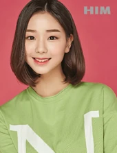 Kim Chaeyeon Him (7).png (387 KB)