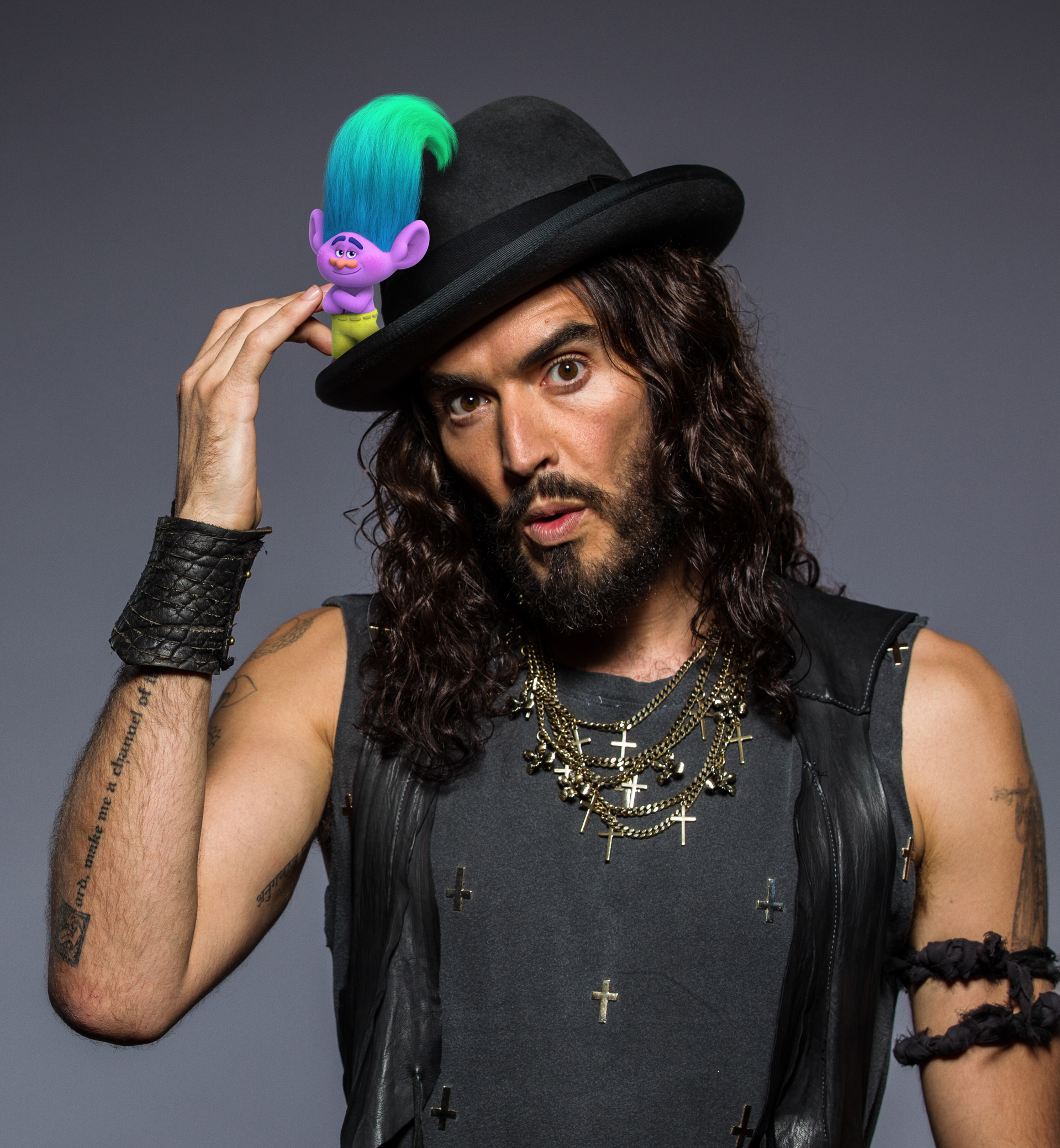 Russell shop brand necklace
