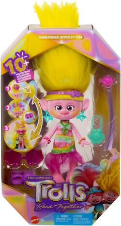 DreamWorks Trolls Band Together Trendsettin' Trio Fashion Dolls