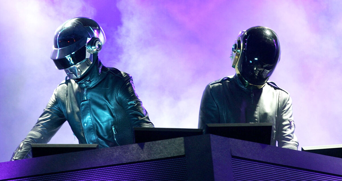 Daft Punk Used To Be In A Trio Called Darlin' With One of the Members of  Phoenix