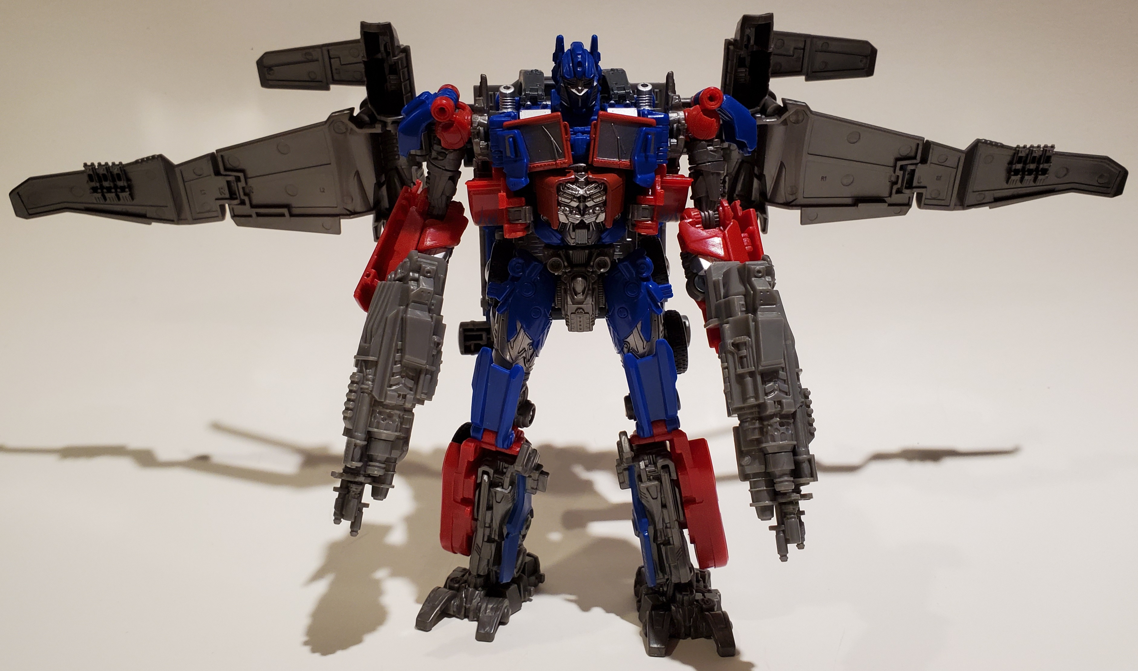 SS-44 Jetwing Optimus Prime | The Retrik Union Collectors Wiki 