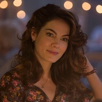 Maggie Hart (Michelle Monaghan)