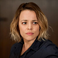 Ani Bezzerides (Rachel McAdams)