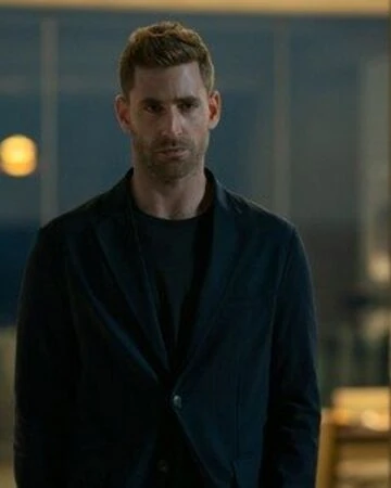 Adrian Griffin The Great Villains Wiki Fandom O nouă interpretare a clasicei poveşti omul invizibil, de herbert george wells, se lansează vineri, 28 februarie, pe în povestea originală, omul invizibil era un om de știință de geniu cu scopuri veroase. adrian griffin the great villains