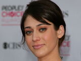 Lizzy Caplan