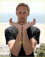 Alexander Skarsgard: Tails For Whales!