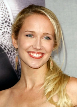 Anna Camp
