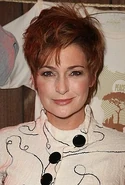 CarolynHennesy.jpg (63 KB)