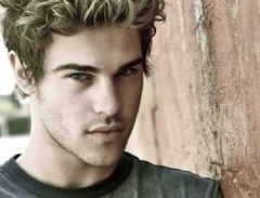 Grey Damon