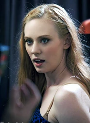 Truebloodcastpic9.png (202 KB)