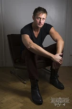 Henrik Montgomery Photoshoot: Alexander Skarsgard