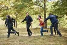 105 Maria-Luthor-Harry-Max-Gib Still