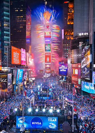 2013-2014 Celebration | Times Square Ball Drop Wiki | Fandom