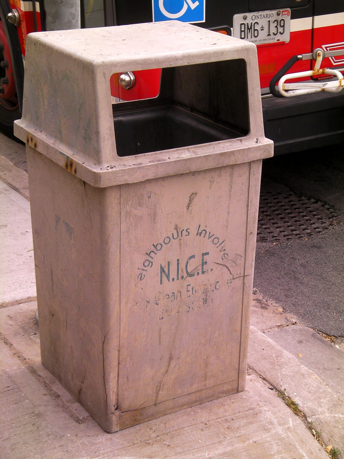 Etobicoke Litter Bin Toronto Street Furniture Database Wiki Fandom