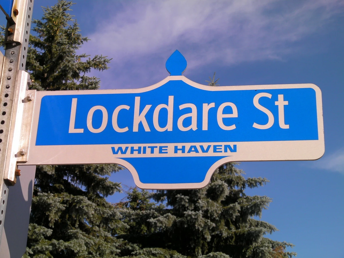 White Haven (v2) Toronto Street Sign Database Wiki Fandom
