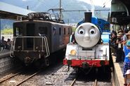 The Ōigawa Railway's Thomas with an E10
