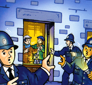 The thieves being arrested