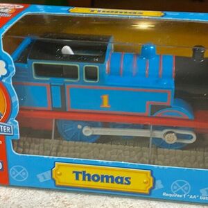 motorised thomas the tank engine