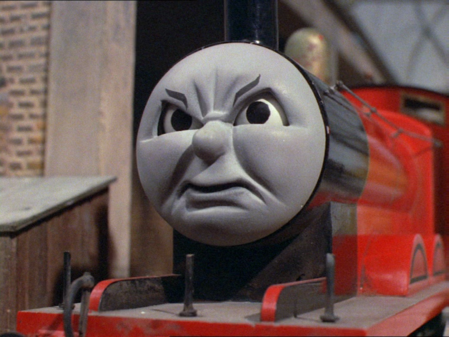 Angry train thomas the tank engine outlet